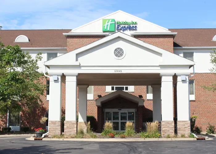 Holiday Inn Express Hotel & Suites Chicago-Algonquin By Ihg